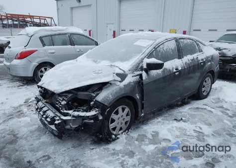 2018 Ford Focus S from USA, damaged, VIN 1FADP3E28JL276246